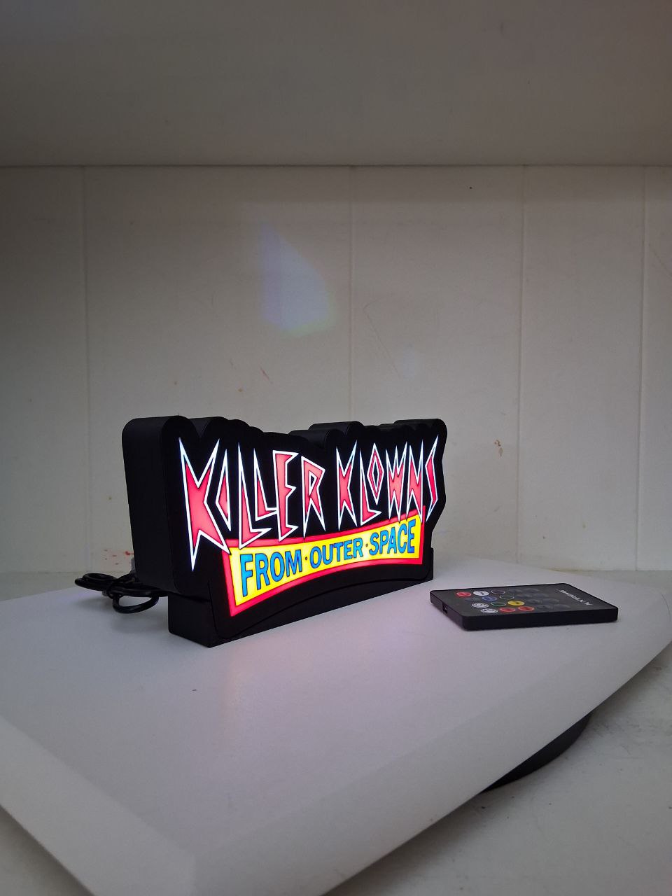 Killer Klowns LED light box – custom 3D printed – Lit Layer Creations